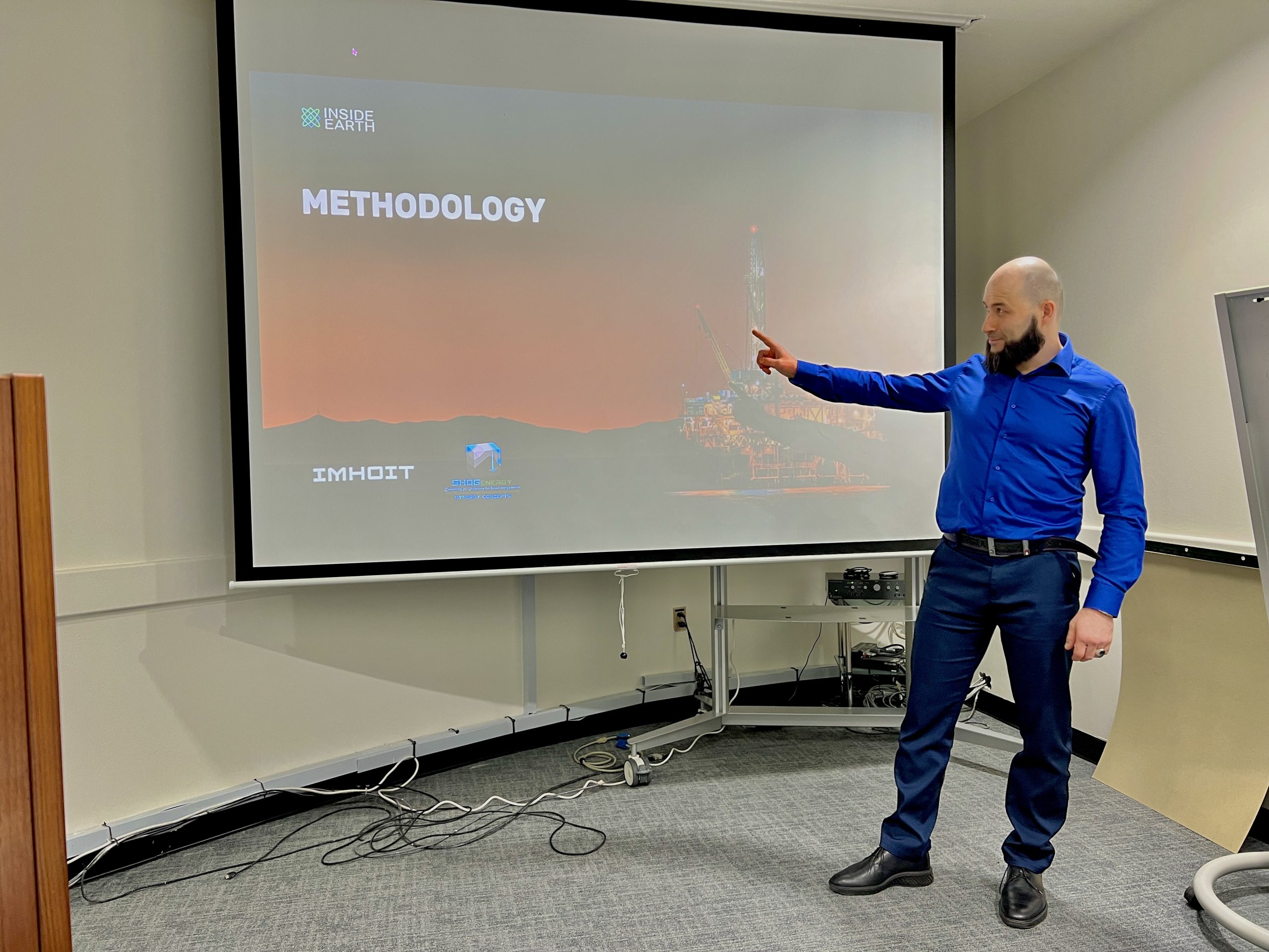 Read more about the article Satellite Exploration of Earth Resources Using Nuclear Magnetic Resonance Phenomenon technology. Saudi presentation 2023